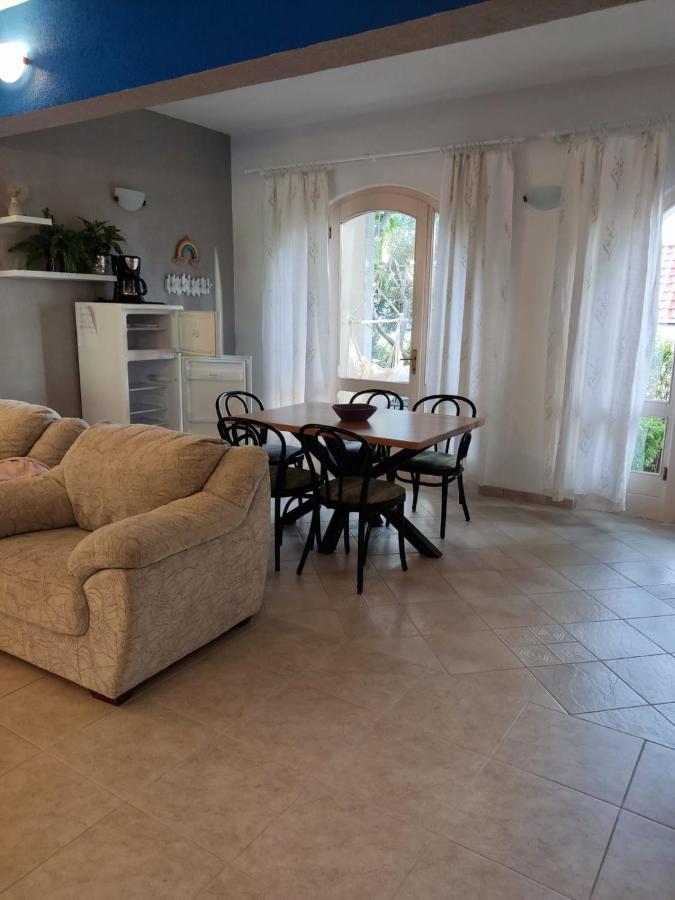 Holiday Home With Free Parking By The Beach Brela Exteriér fotografie